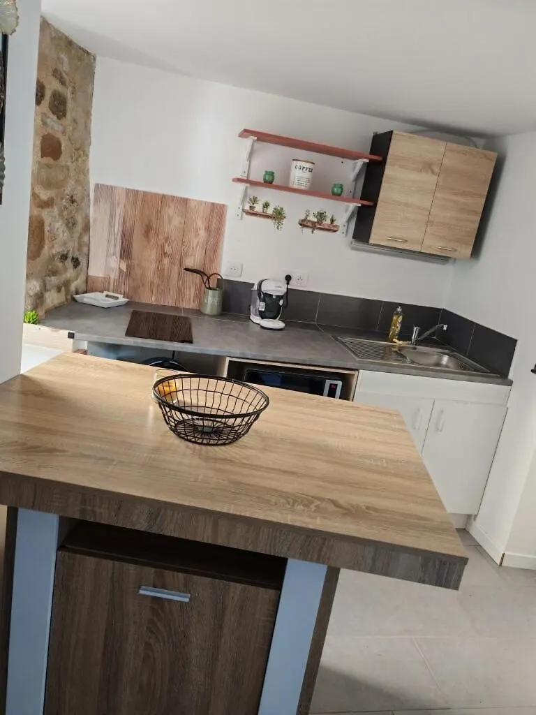 Figeac Housing公寓 公寓